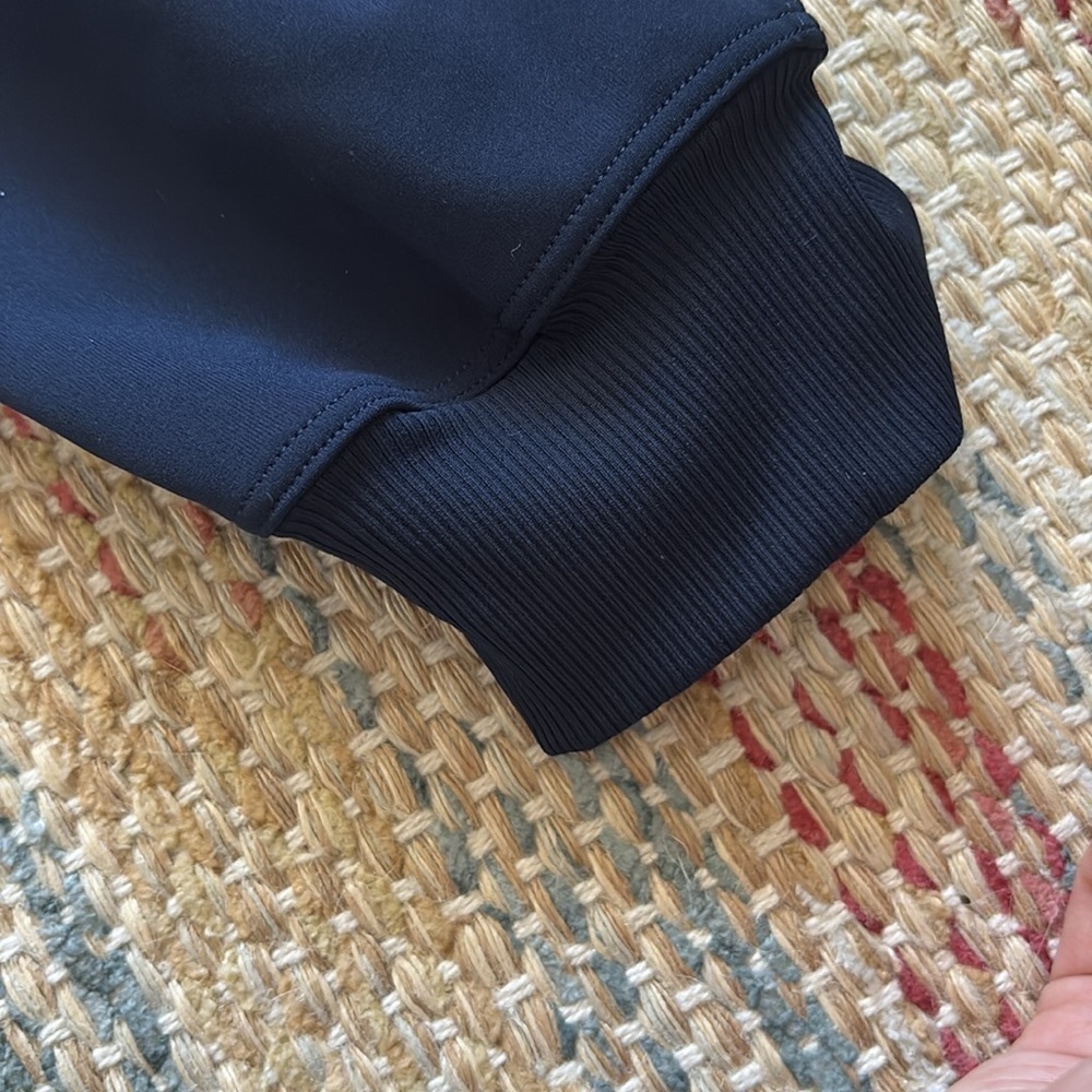 LULULEMON high rise jogger in navy - Picture 2 of 9